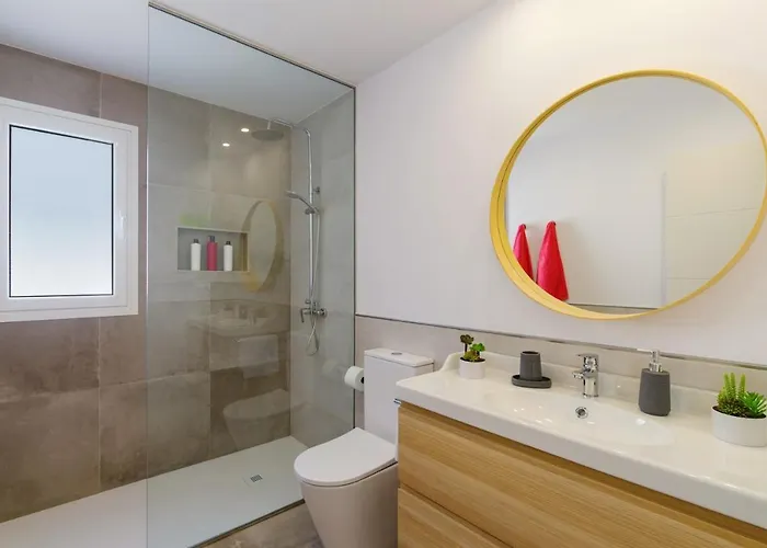 别墅 Alvarito By *